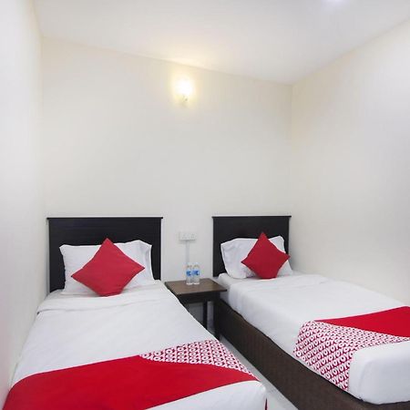 Oyo 91130 Hotel 91 Bukit Mewah Kajang Εξωτερικό φωτογραφία