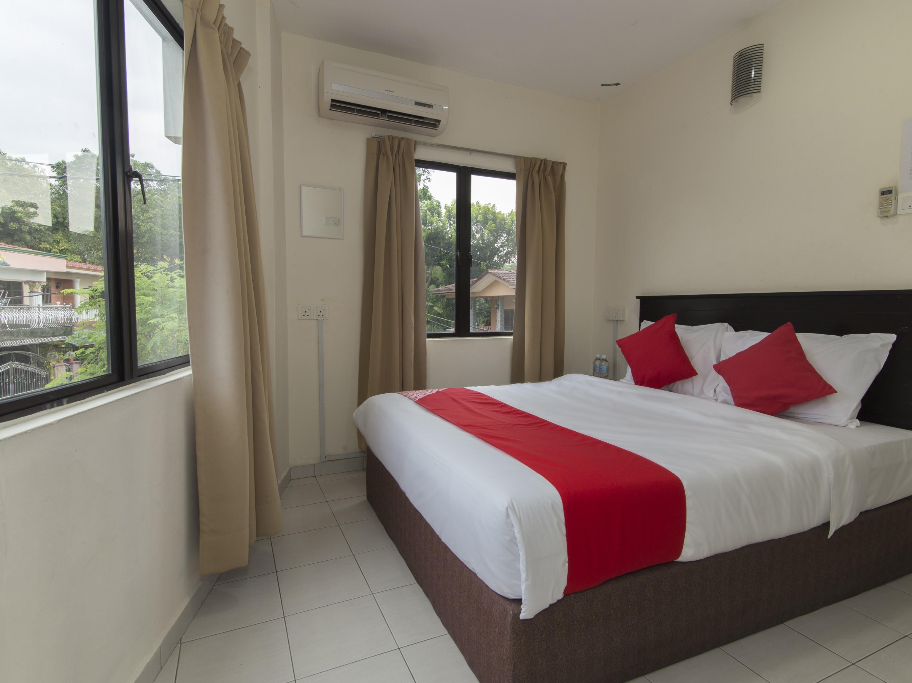 Oyo 91130 Hotel 91 Bukit Mewah Kajang Εξωτερικό φωτογραφία